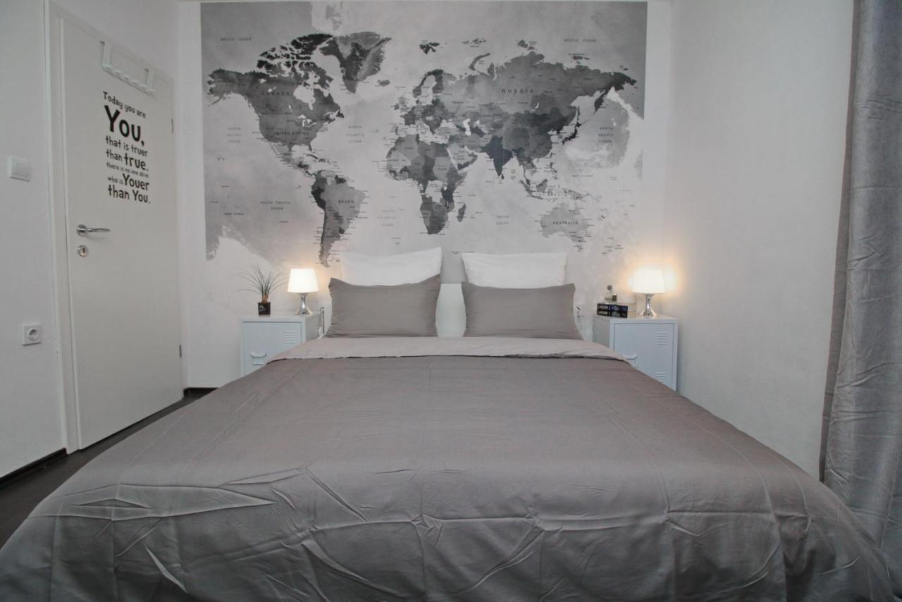 Carrera Corner Apartman *